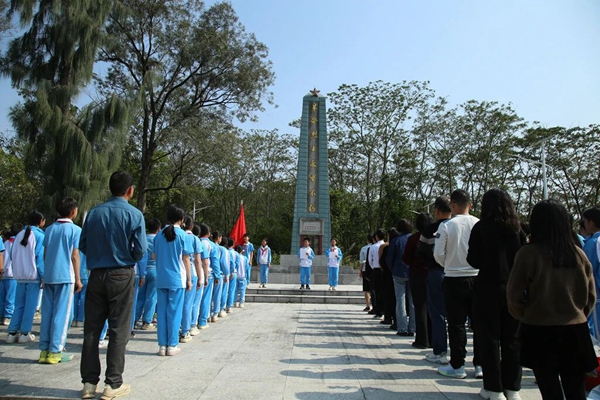 微信图片_20250411104136_副本.jpg